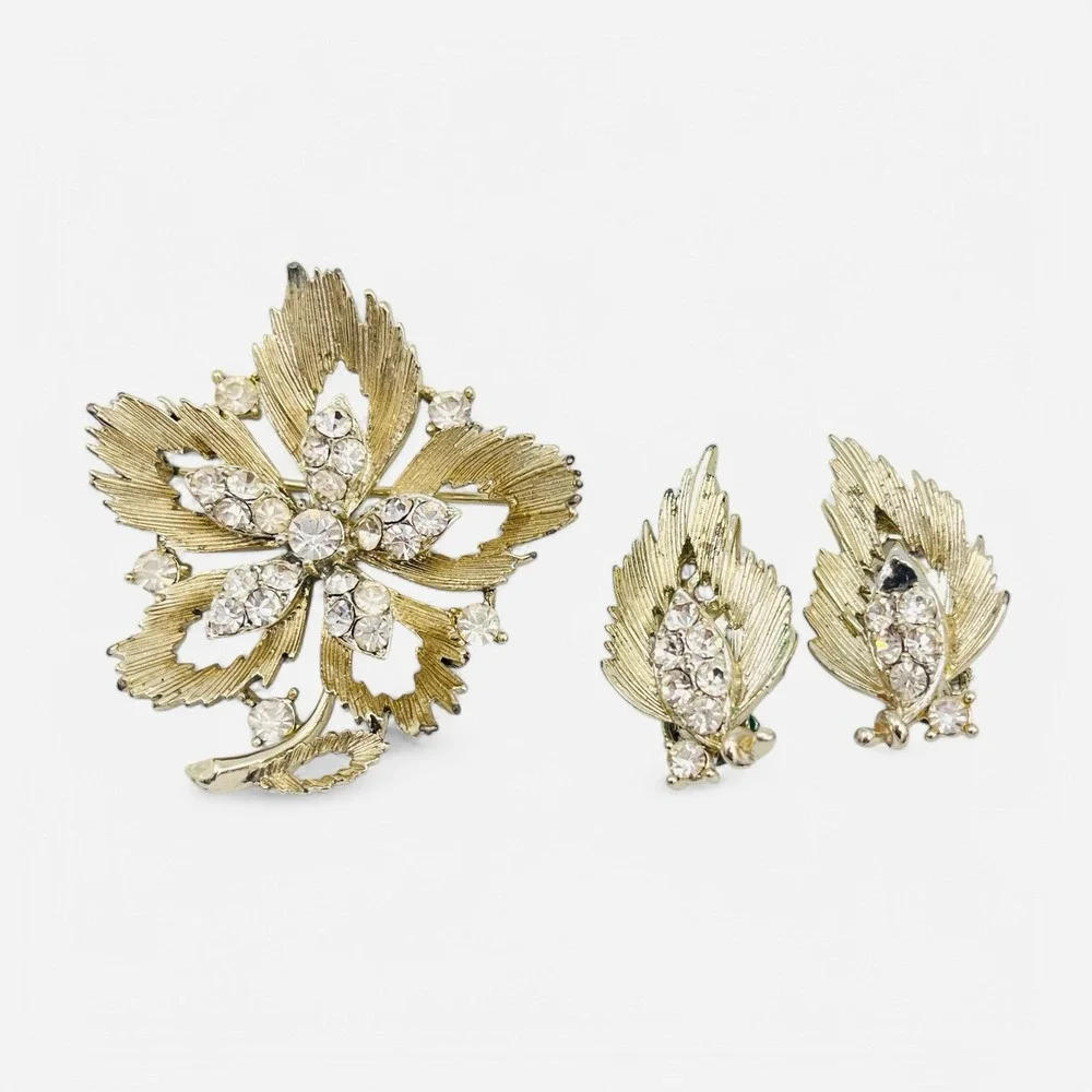 Vintage Lisner Maple Leaf Rhinestone Gold Tone Brooch Pin Earrings Set‎